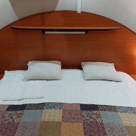 Family Apartman ギュラ エクステリア 写真