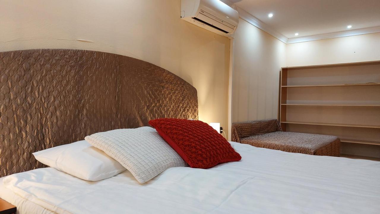 Family Apartman ギュラ エクステリア 写真